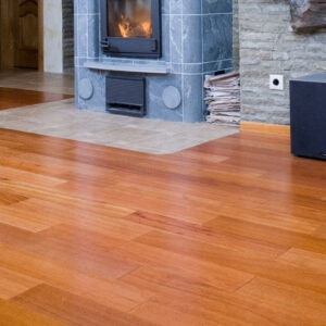 Дошка масивна лакована Кемпас