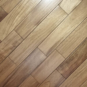 Паркет лакований Акація